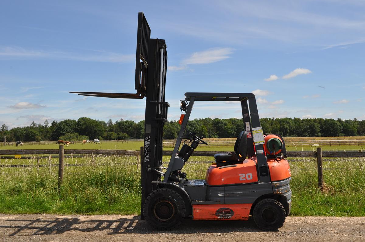 Used 1998 TOYOTA 42-6 FGF 20