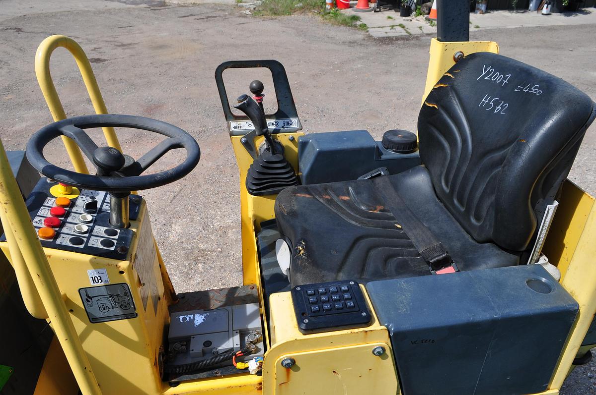 Used 2007 BOMAG BW80 AD-2