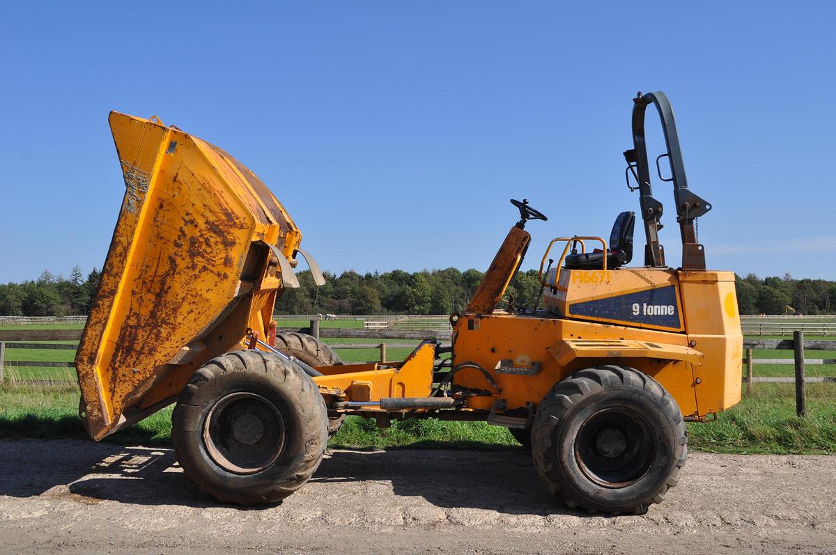 Used 2015 THWAITES MACH690 9T STRAIGHT TIP