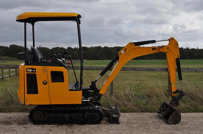 Used 2020 JCB 16C-1