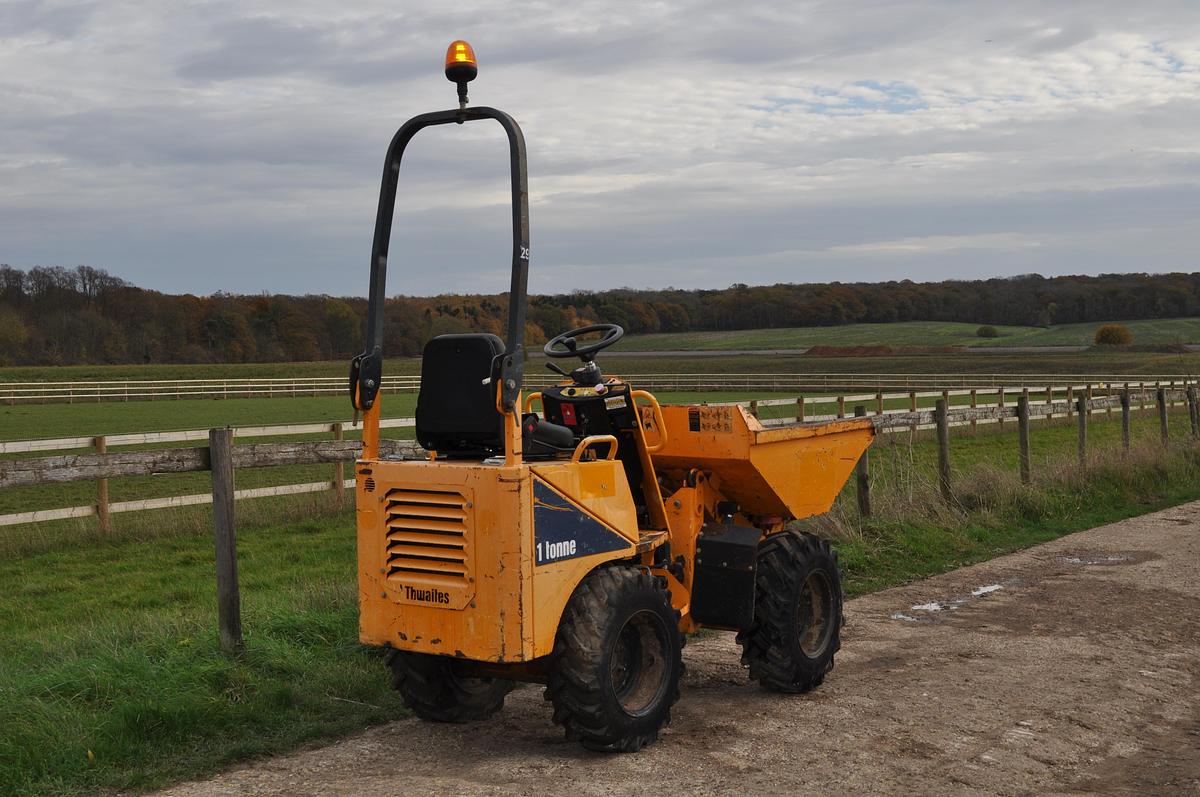 Used 2014 THWAITES MACH201 1T HIGH-TIP DUMPER