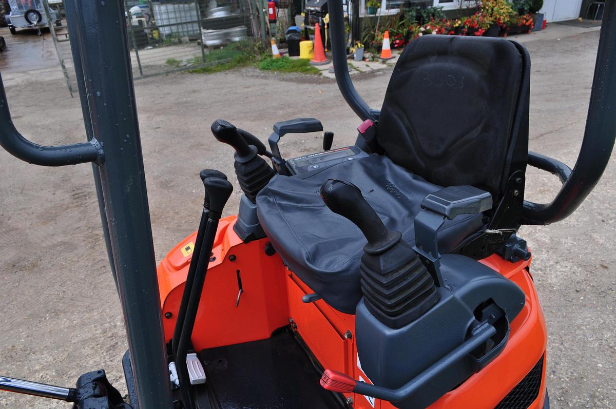 Used 2016 KUBOTA U17-3a