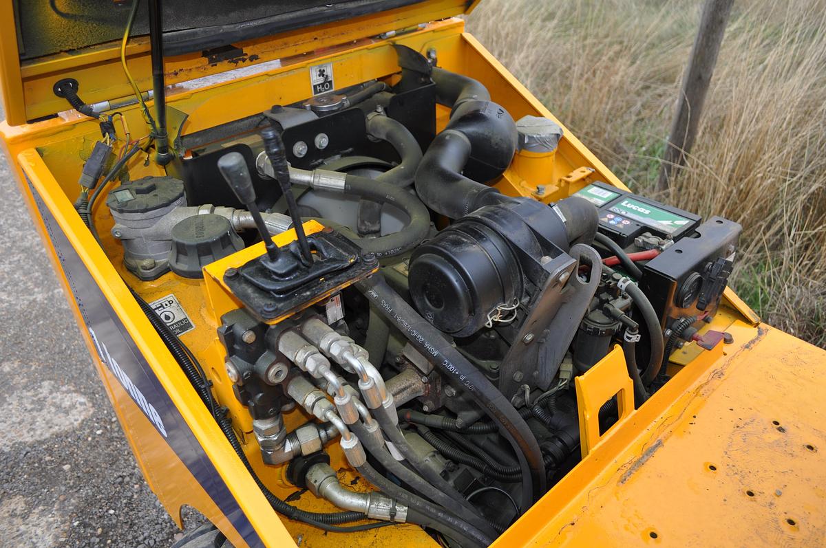 Used 2017 THWAITES MACH201 1T HI-TIP DUMPER