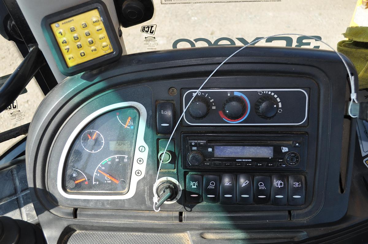 Used 2014 JCB 3CX SITEMASTER