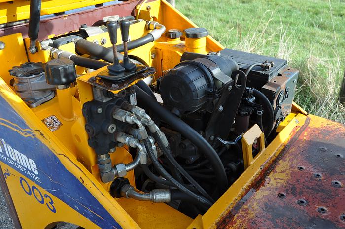 Used 2007 THWAITES 1 TONNE HT