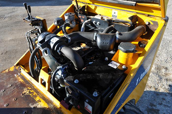 Used 2015 THWAITES 1 TONNE