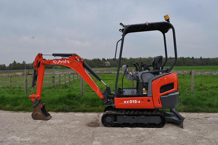 Used 2015 KUBOTA KX015-4