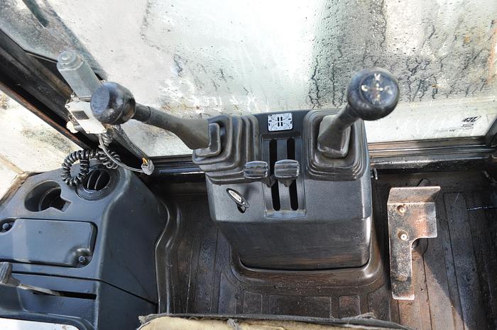 Used 2013 JCB 2CXSM 4WS