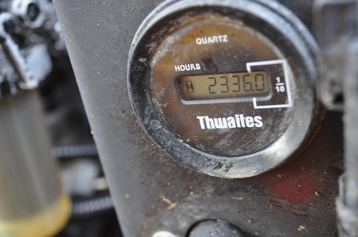 Used 2014 THWAITES MACH201 1T HIGH-TIP DUMPER