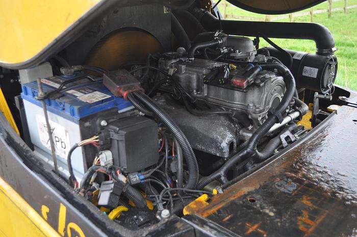 Used YALE VERACITOR 30VX