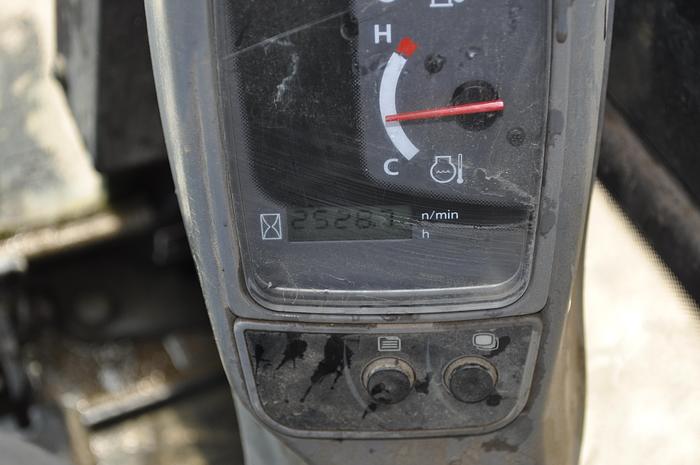 Used 2016 KUBOTA KX015-4