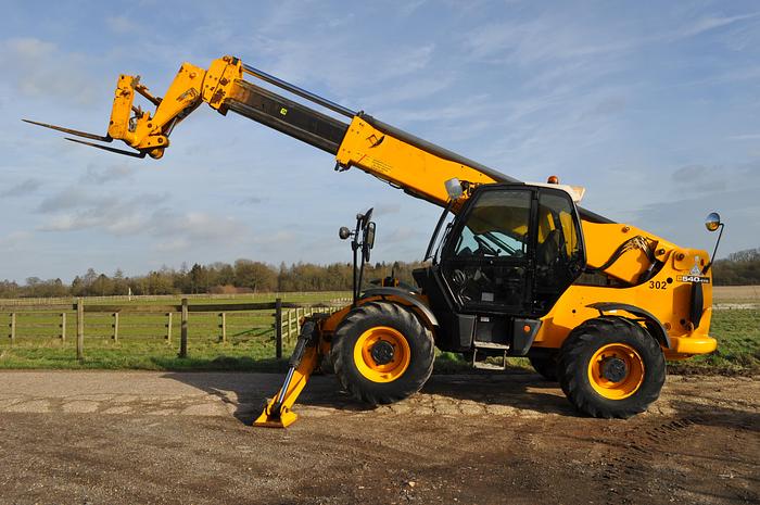 Used 2014 JCB 540-170 T4iib