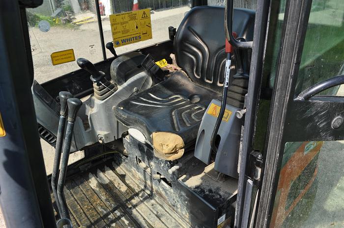 Used 2016 KUBOTA KX015-4