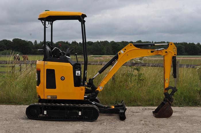 Used 2018 JCB 18Z-1