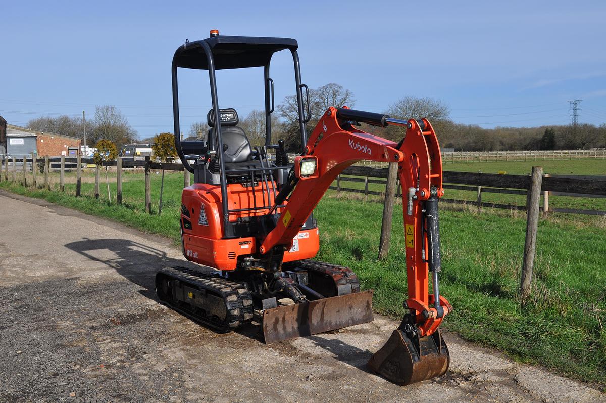 Used 2018 KUBOTA U17-3a