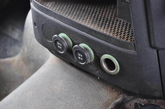 Used 2017 VOLVO FM X