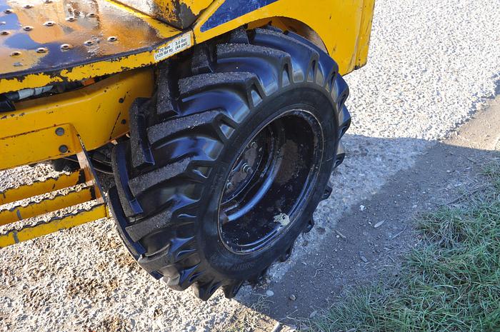 Used 2012 THWAITES 1 TONNE