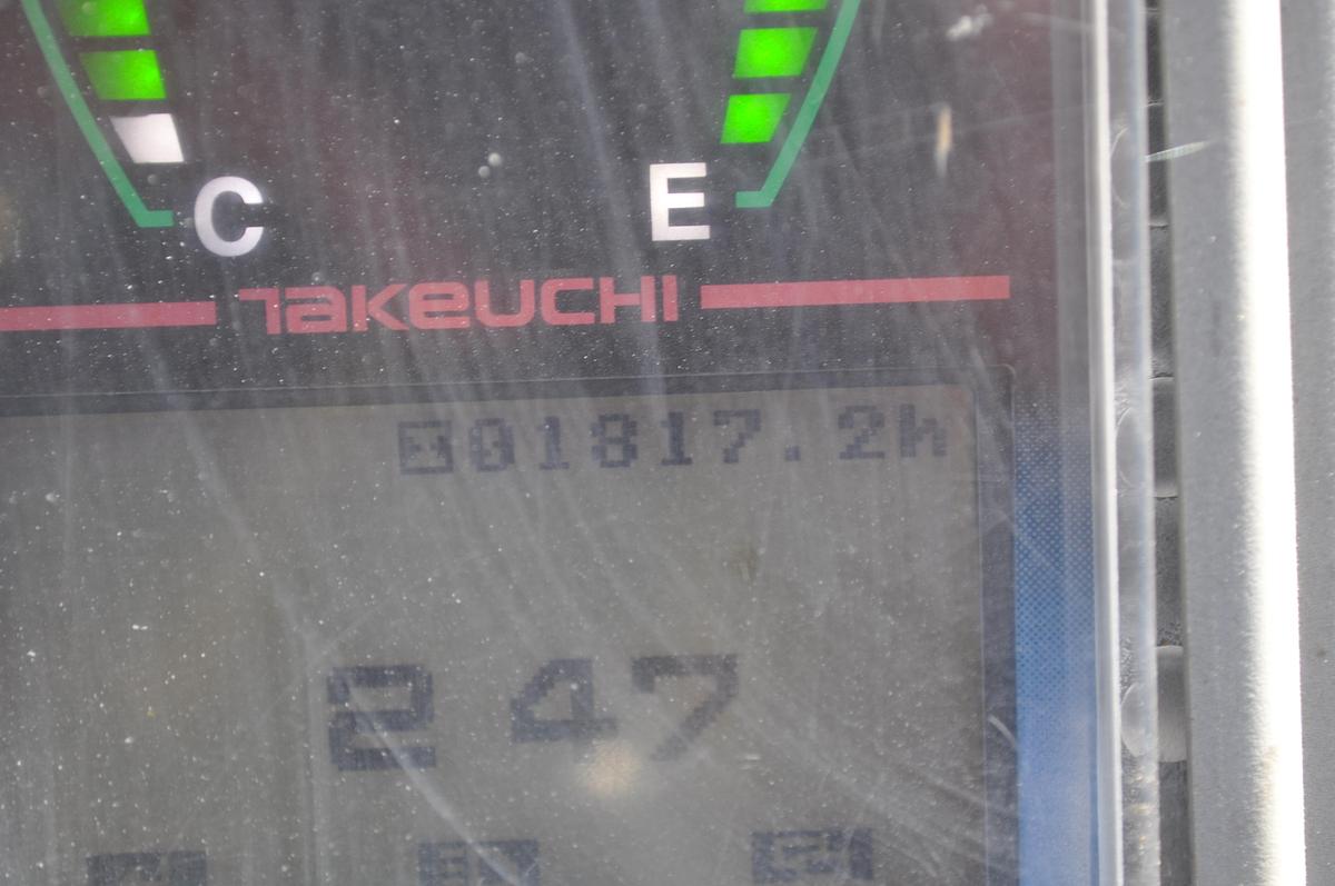 Used 2020 TAKEUCHI TB216