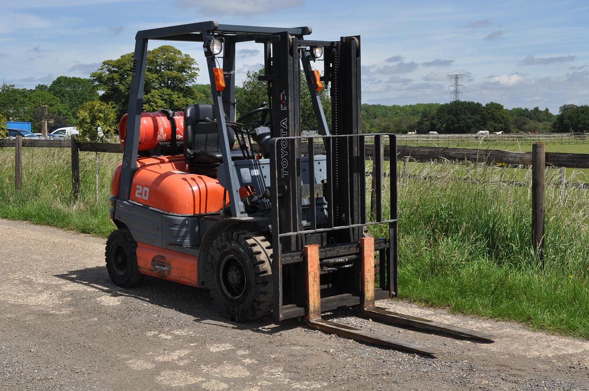 Used 1998 TOYOTA 42-6 FGF 20