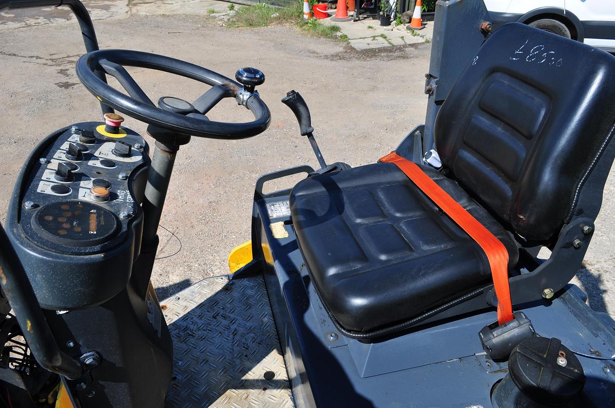 Used 2005 BOMAG BW120-AD4