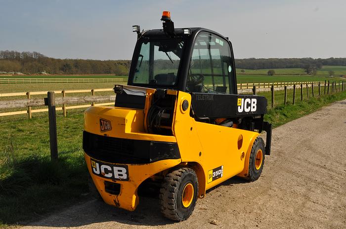 Used 2010 JCB TLT 35
