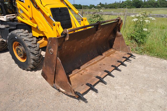Used 2002 JCB 3CX SITEMASTER