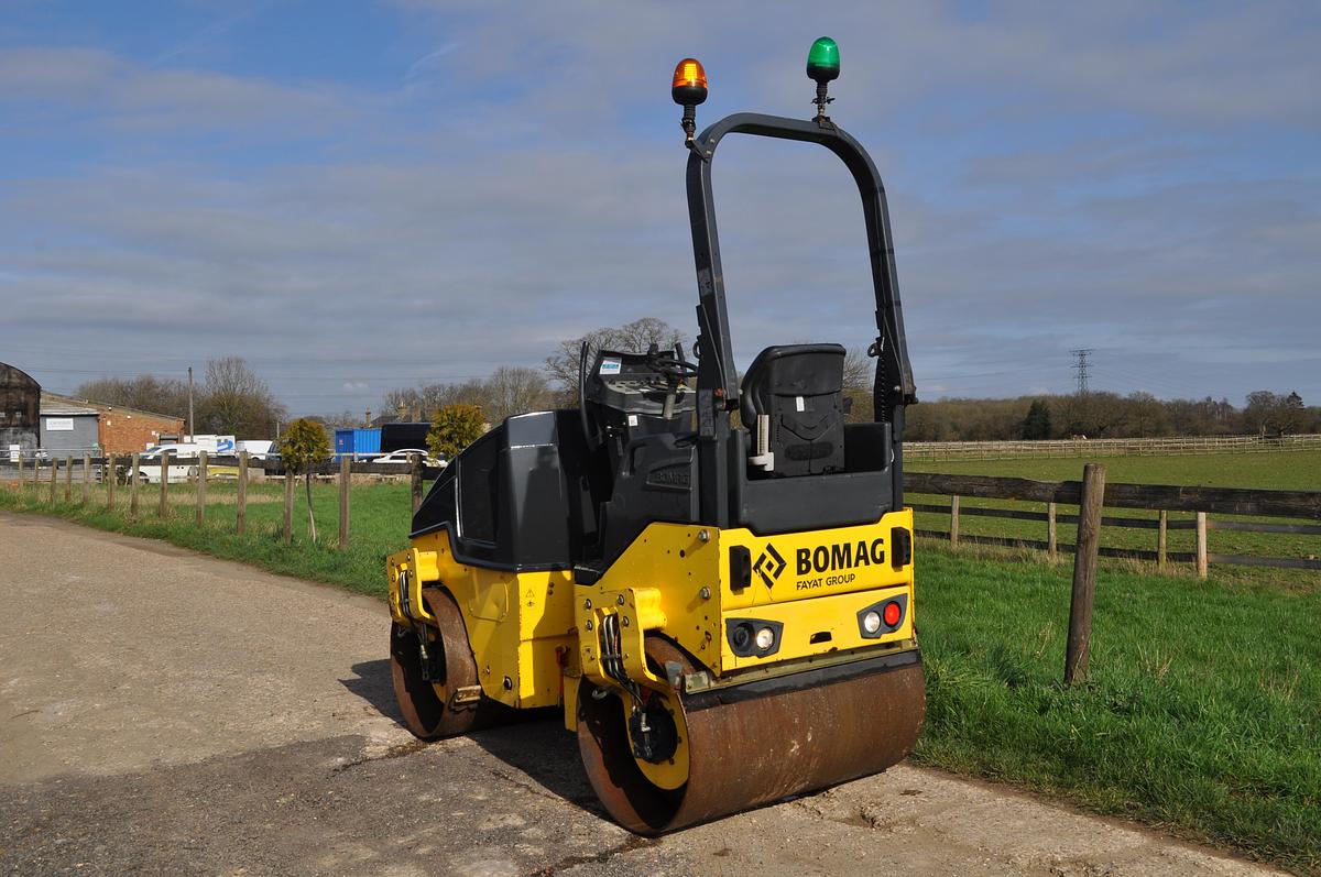 Used 2015 BOMAG BW120 AD-5