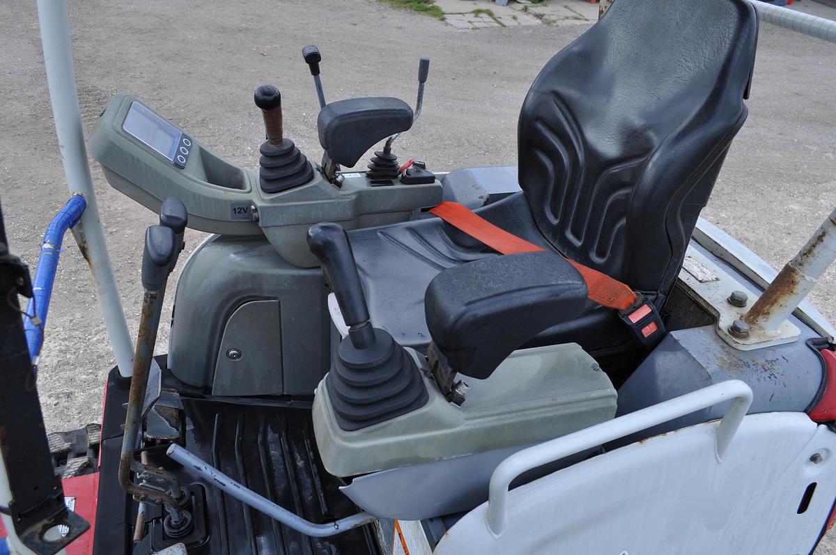 Used 2021 TAKEUCHI TB216