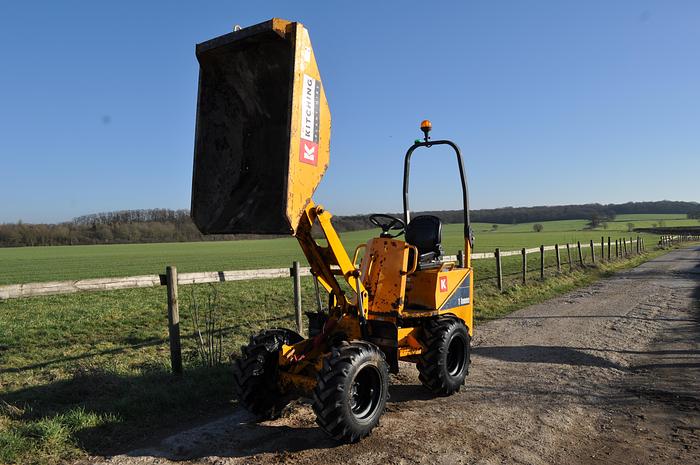 Used 2015 THWAITES 1 TONNE