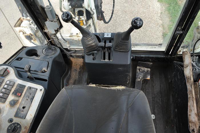 Used 2014 JCB 2CX SM 4WS