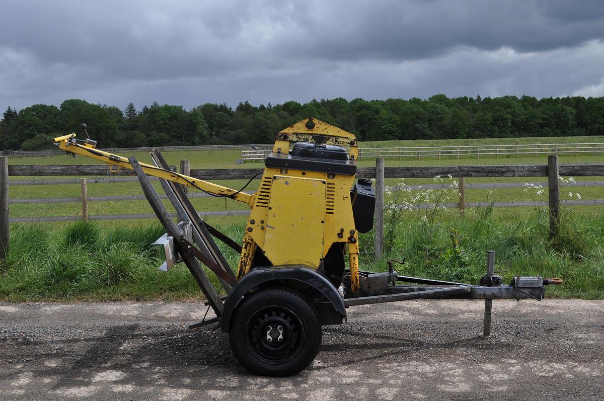 Used BOMAG BW71 WITH TRAILER