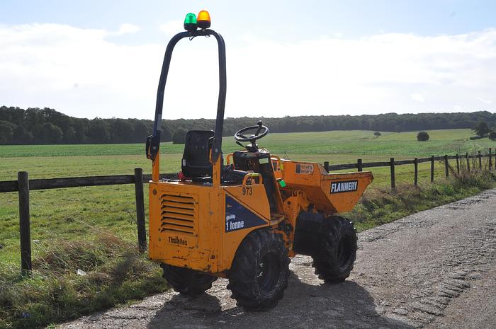 Used 2010 THWAITES MACH201 1T DUMPER