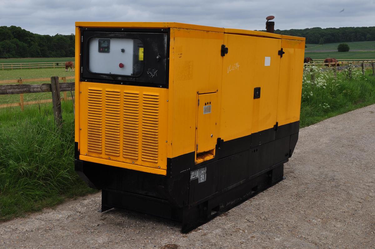Used 1993 GROUPE ELECTROGENE PERKINS NS 60KVA