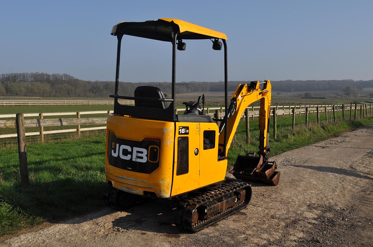 Used 2020 JCB 16C-1 T3