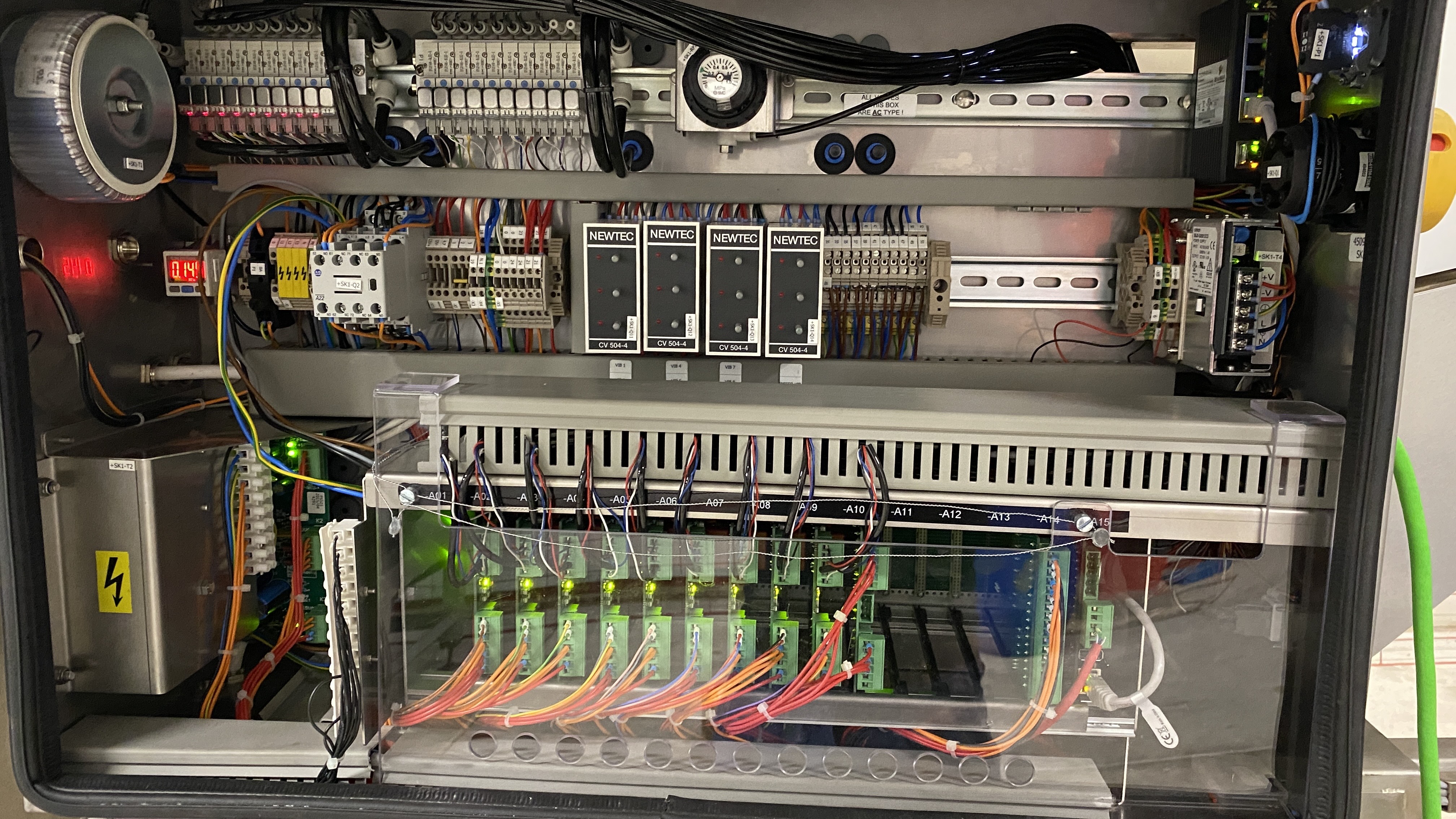 Used 2015 Newtec 9 channel weigher