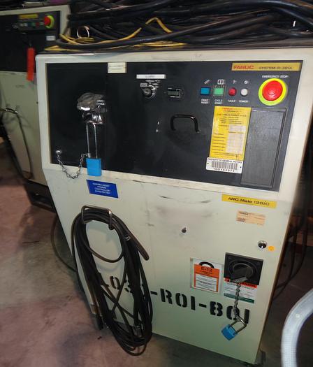 Used FANUC ARCMATE 120iC/10L 6 AXIS CNC MIG WELDING ROBOT WITH R30iA CONTROLLER