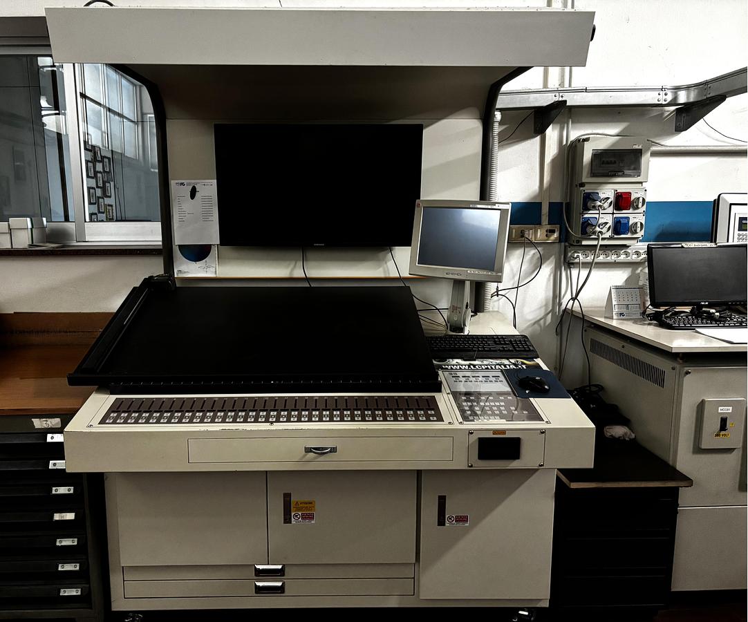 Usato MITSUBISHI D3000LS-5