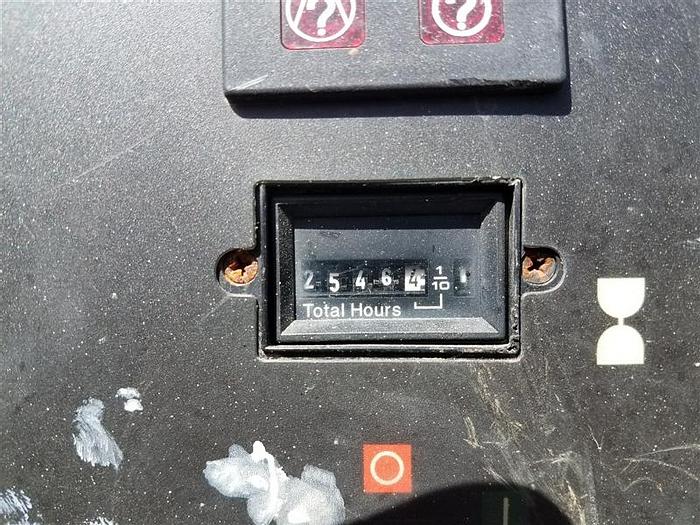 Used 2010 Ingersoll-Rand VP400 Air Compressor