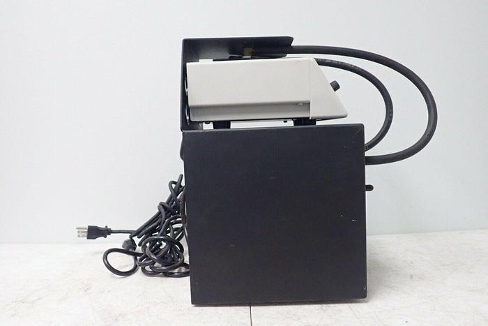 Used Troemner VWR 13259-030 Standard Heat Block w/ Medo LA-45B-A1102-E1-0513 Air Pump