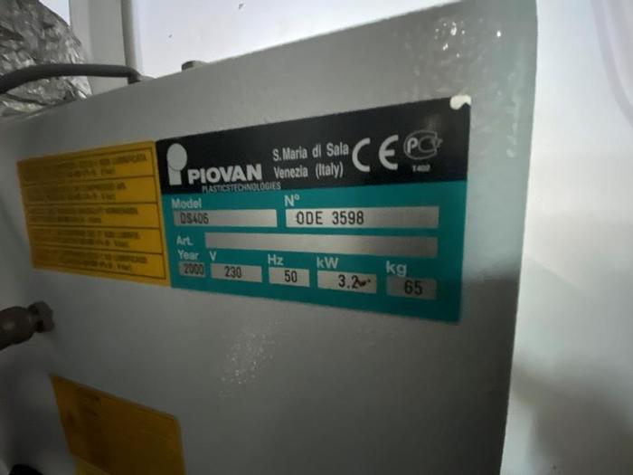 Used 2000 Piovan DS406 Desiccant Dryer System