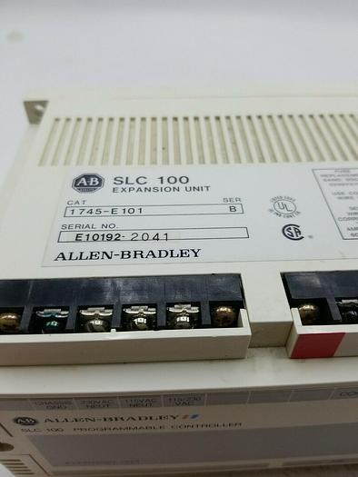 Allen Bradley SLC 100 Programmable Expansion Unit, 1745-E101 Ser B
