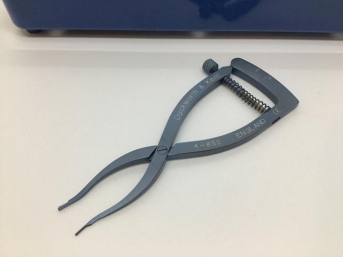 Duckworth & Kent 4-652