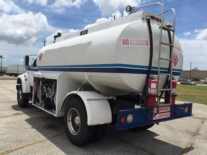 Used Unit #: 1305 - 1998 Jet-A refueler. Manufactured by Gariste. Ford chassis.