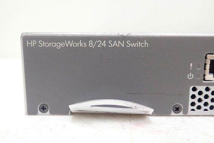 Used HP StorageWorks 8/24 24-Port AM868B San Switch 887111279057