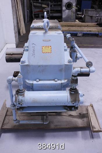 Refurbished Lufkin S2011CH Gear Box with ITT Standard Shell and Tube Heat Exchanger, 3.281/1 Ratio #38491