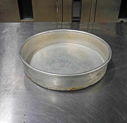 Used USED CAKE PANS-HUGE VARIETY!