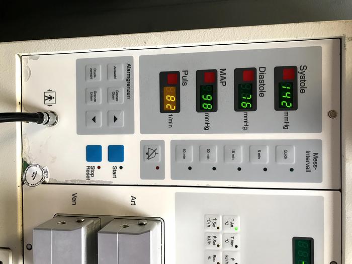 Gebraucht  Fresenius Medical care 4008H Dialysegeräte