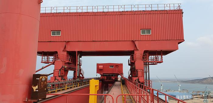 Used Gantry Crane, 900 tonne Capacity , Year 2009