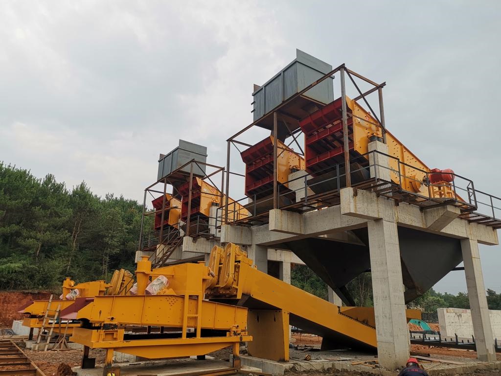 SAND Screw
