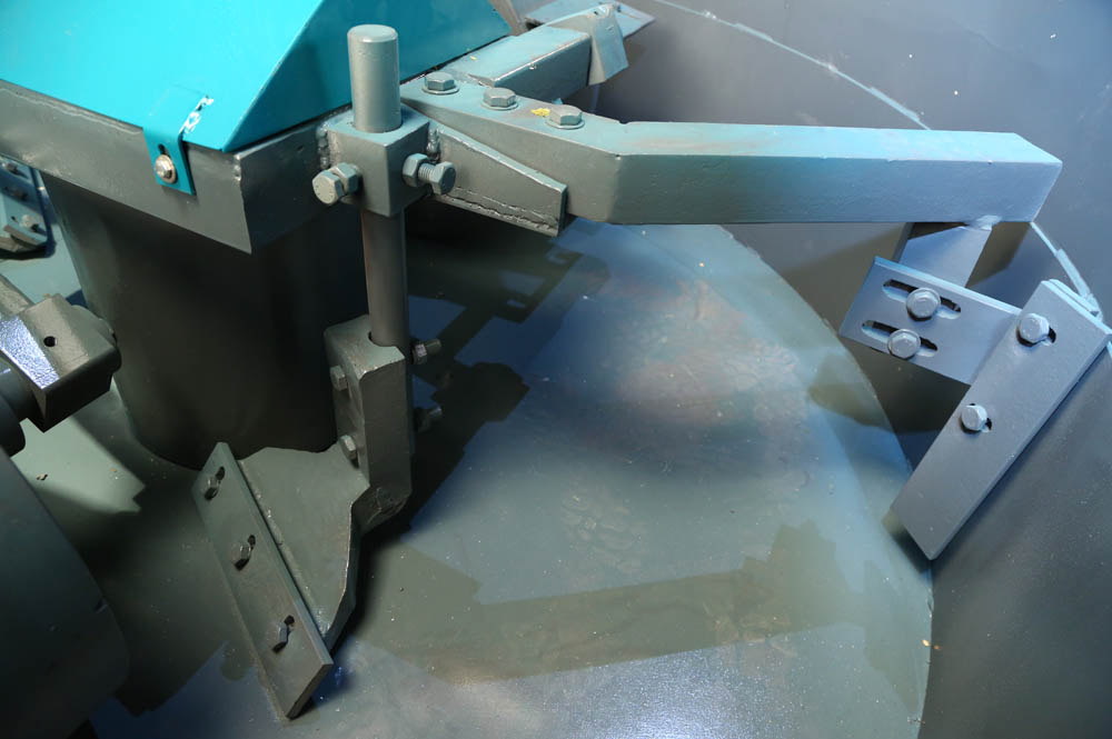 DMIc 1400 Semi Automatic Block Plant